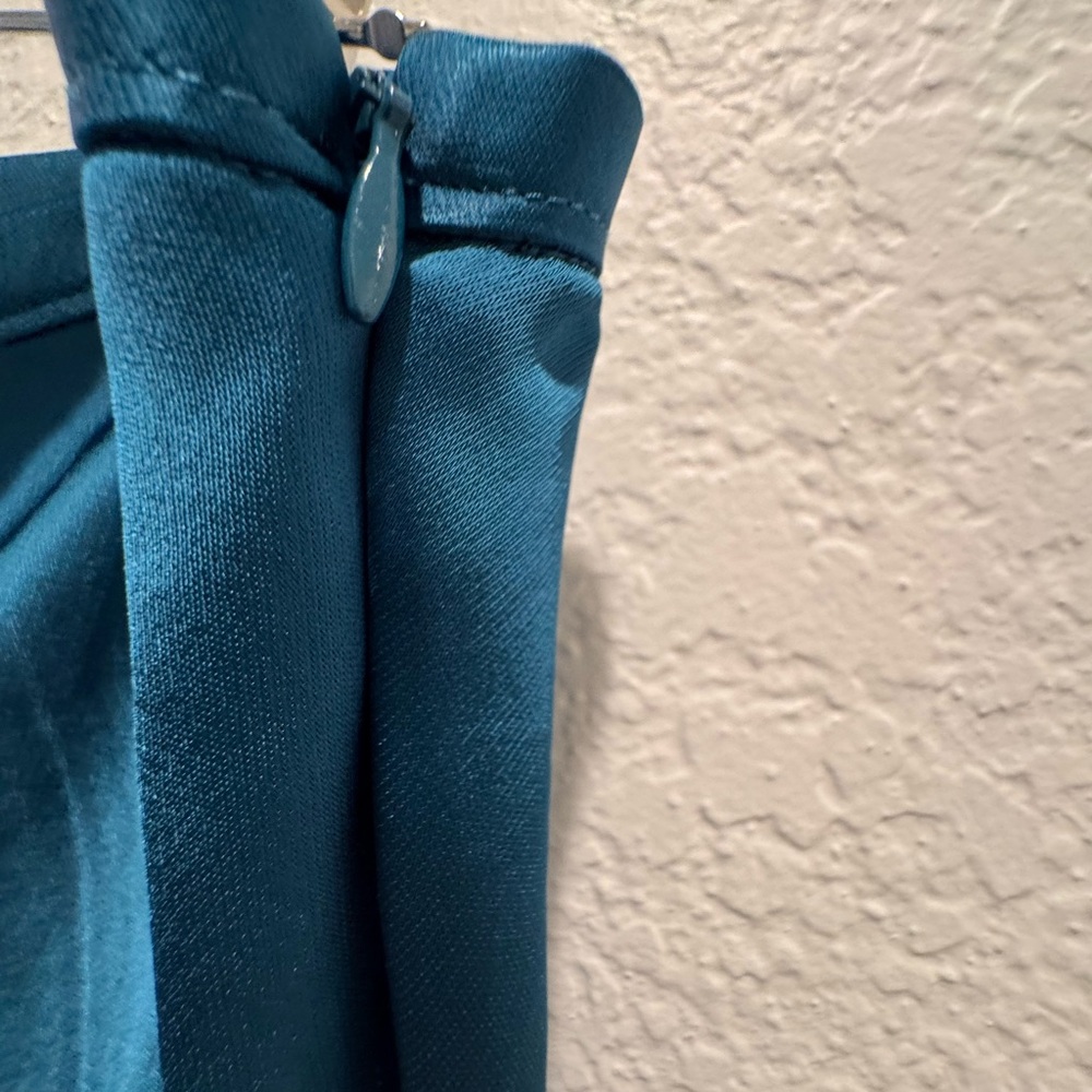 NWT Trina Turk Sz 8 Lighten Up Teal Midi Skirt Side Zip - Picture 3 of 5